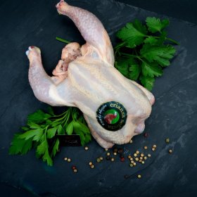 Pollo entero (estirpe rustica/crianza selecta)
